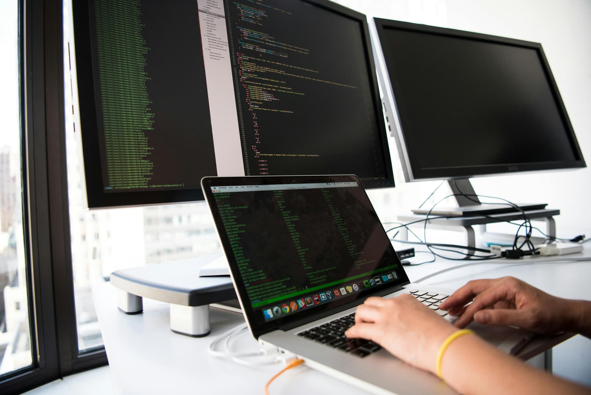 Developer coding environment and engineering workflow